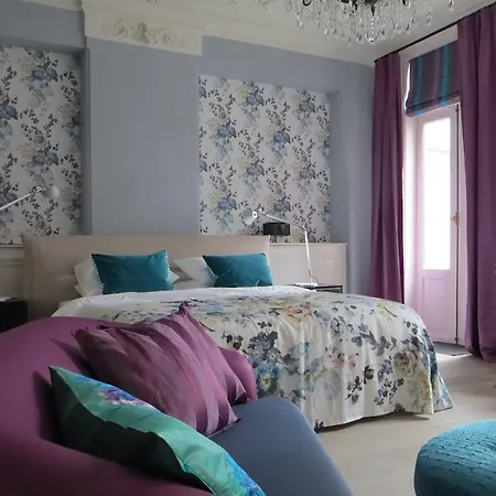 Alojamento de Acomodação e Pequeno-almoço B&bkeizersgracht 83 *